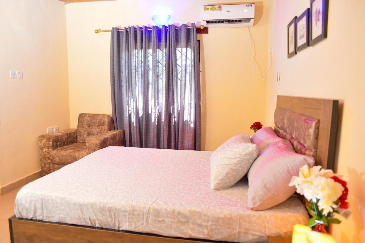 Living Green Apartments Airport Pick Up Benin City Ngoại thất bức ảnh