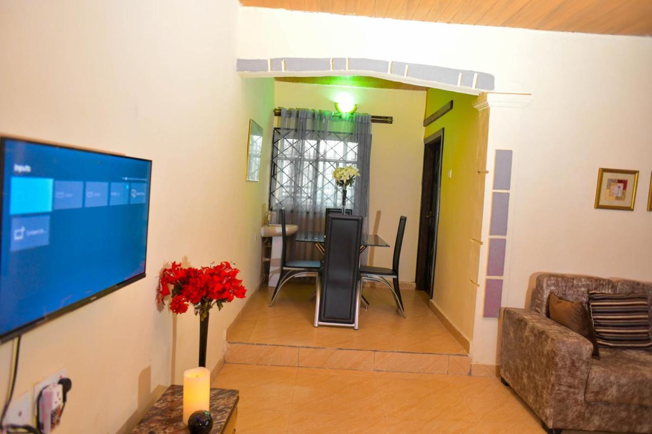 Living Green Apartments Airport Pick Up Benin City Ngoại thất bức ảnh